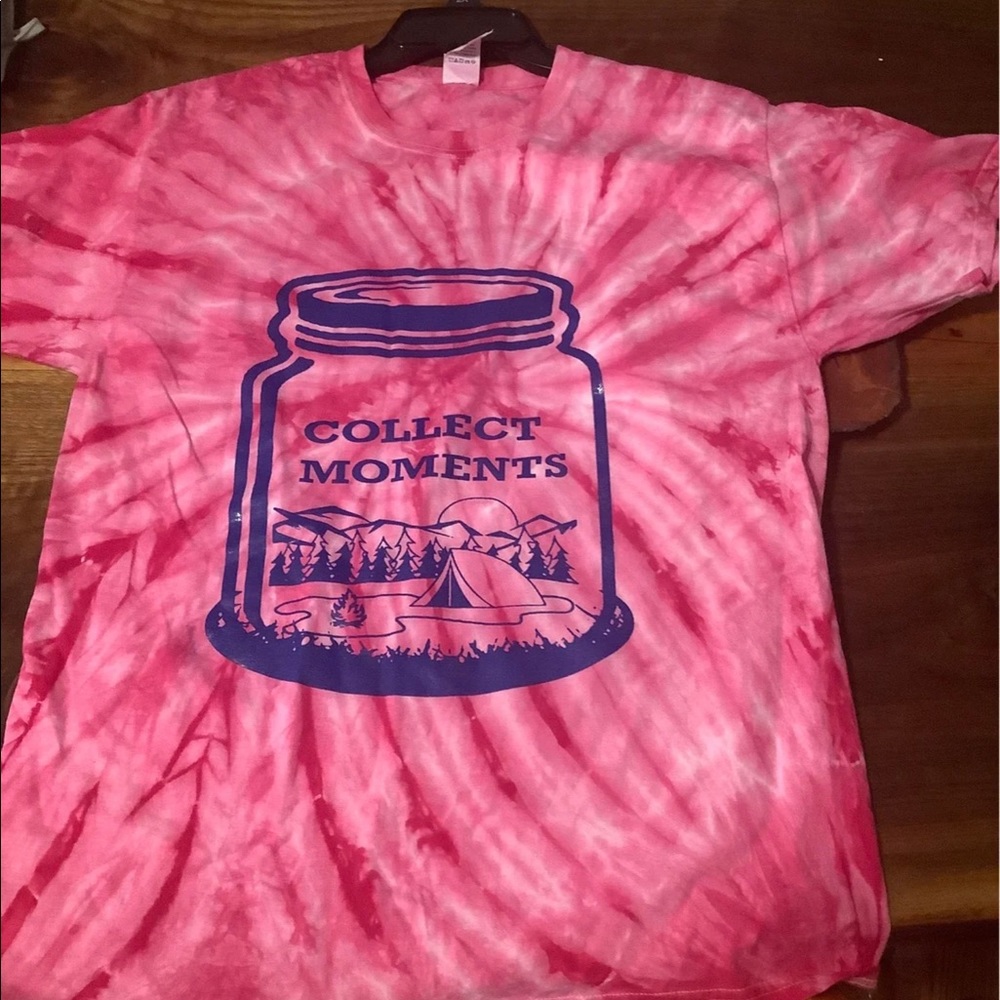 Collect moments tee shirt